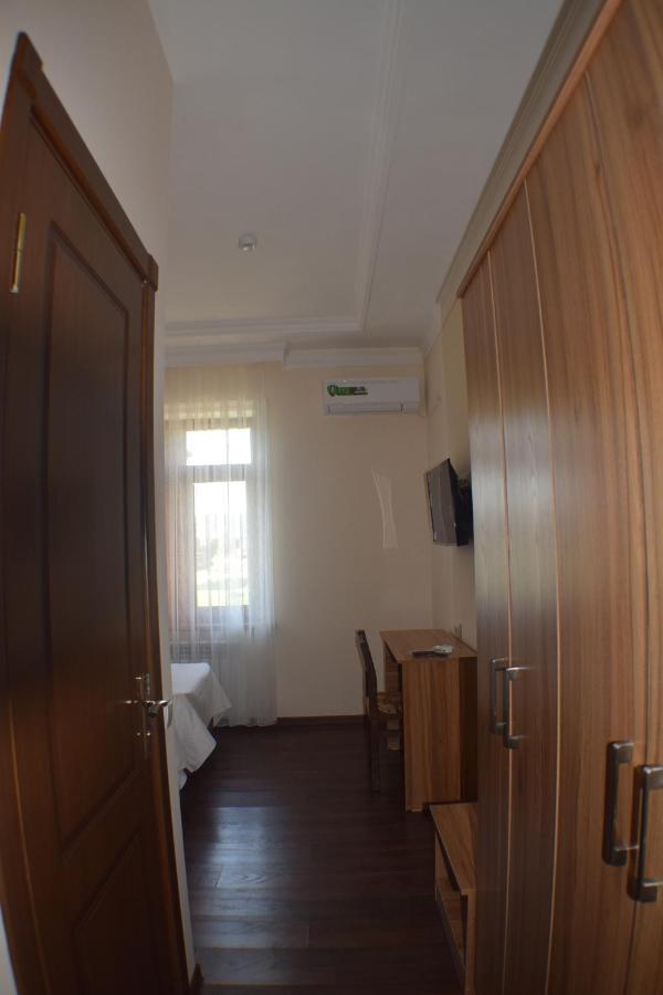 Hotel Suzuk-Ota Taskent Exterior foto